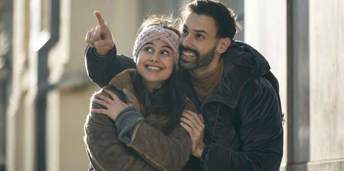 Modern Love, Modern Minds: How Dating in 2025 Impacts Your Mental Health